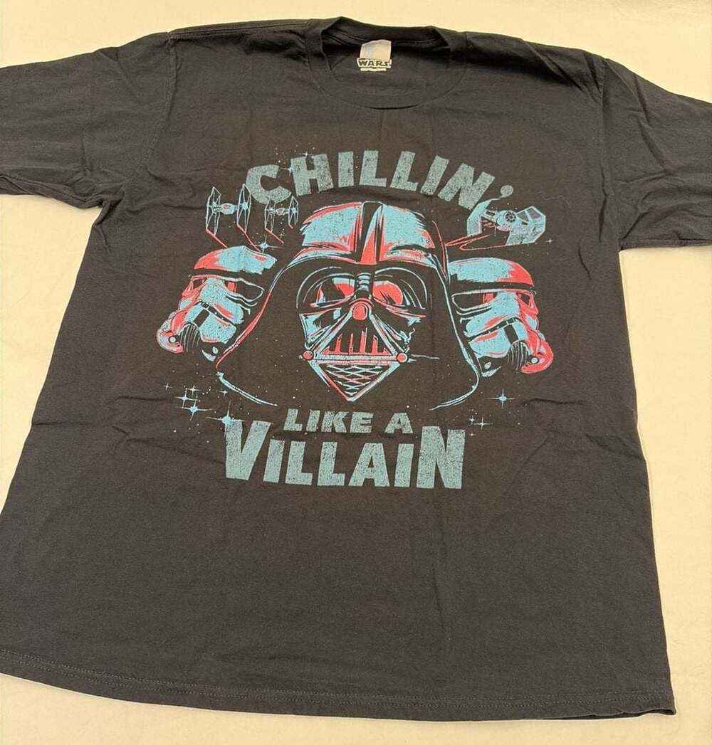 Star Wars Darth Vader Chillin' Like A Villain Graphic T-Shirt Size Large